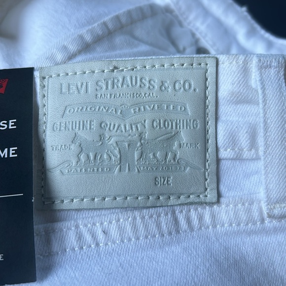 Levi’s- High Rise Skinny - NEW - Picture 5 of 6